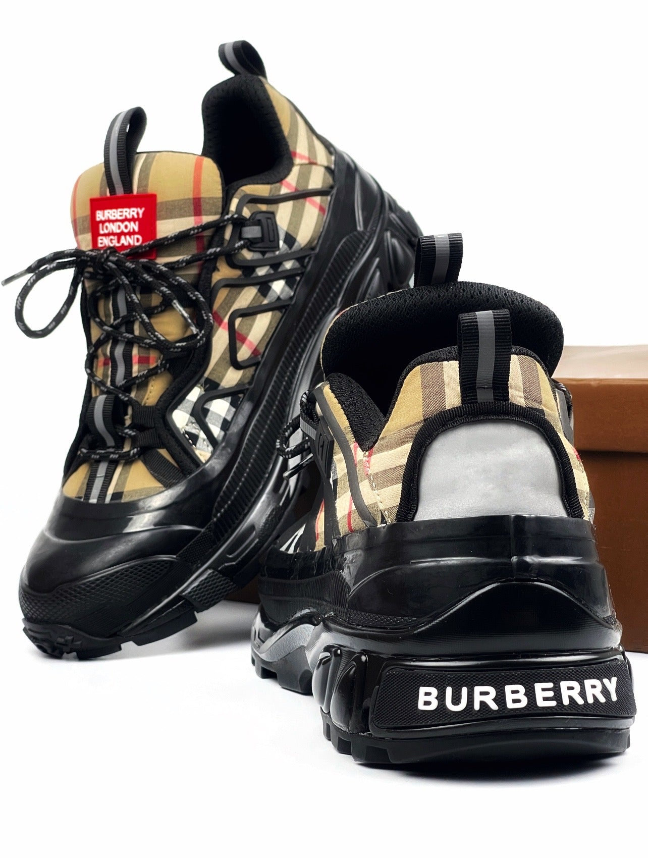 Burberry Arthur