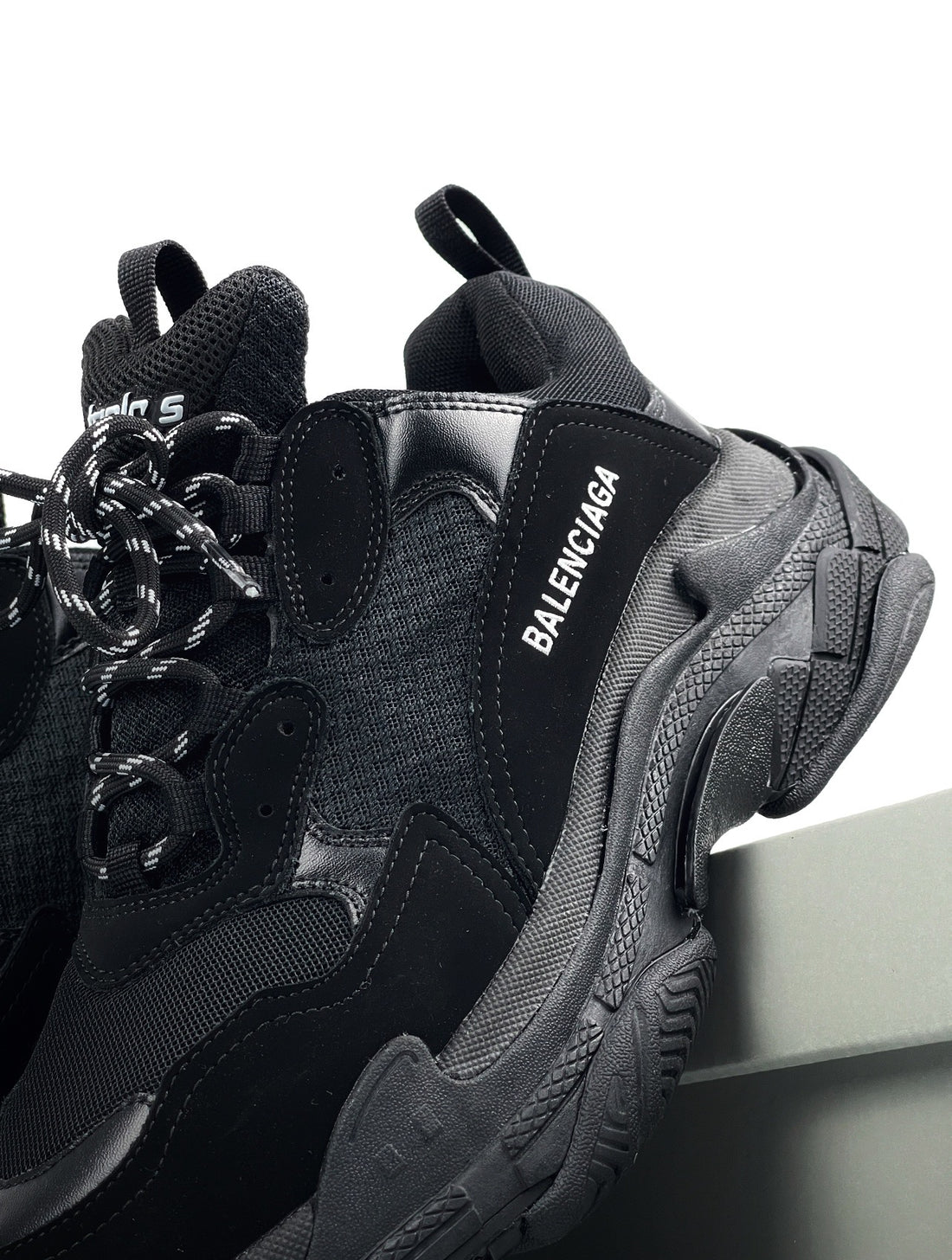 Balenciaga Triple S