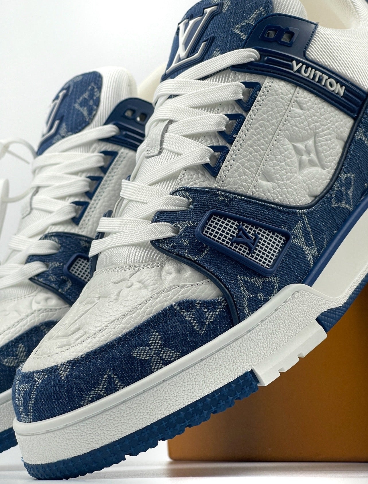 LV ТРЕНЕР