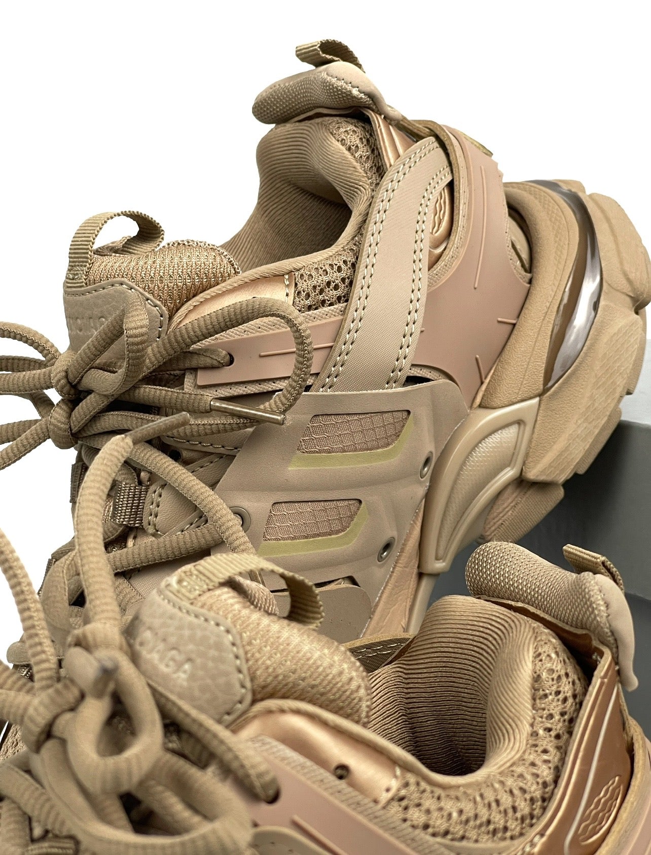 BALENCIAGA TRACK DRIPLOCKER.BG