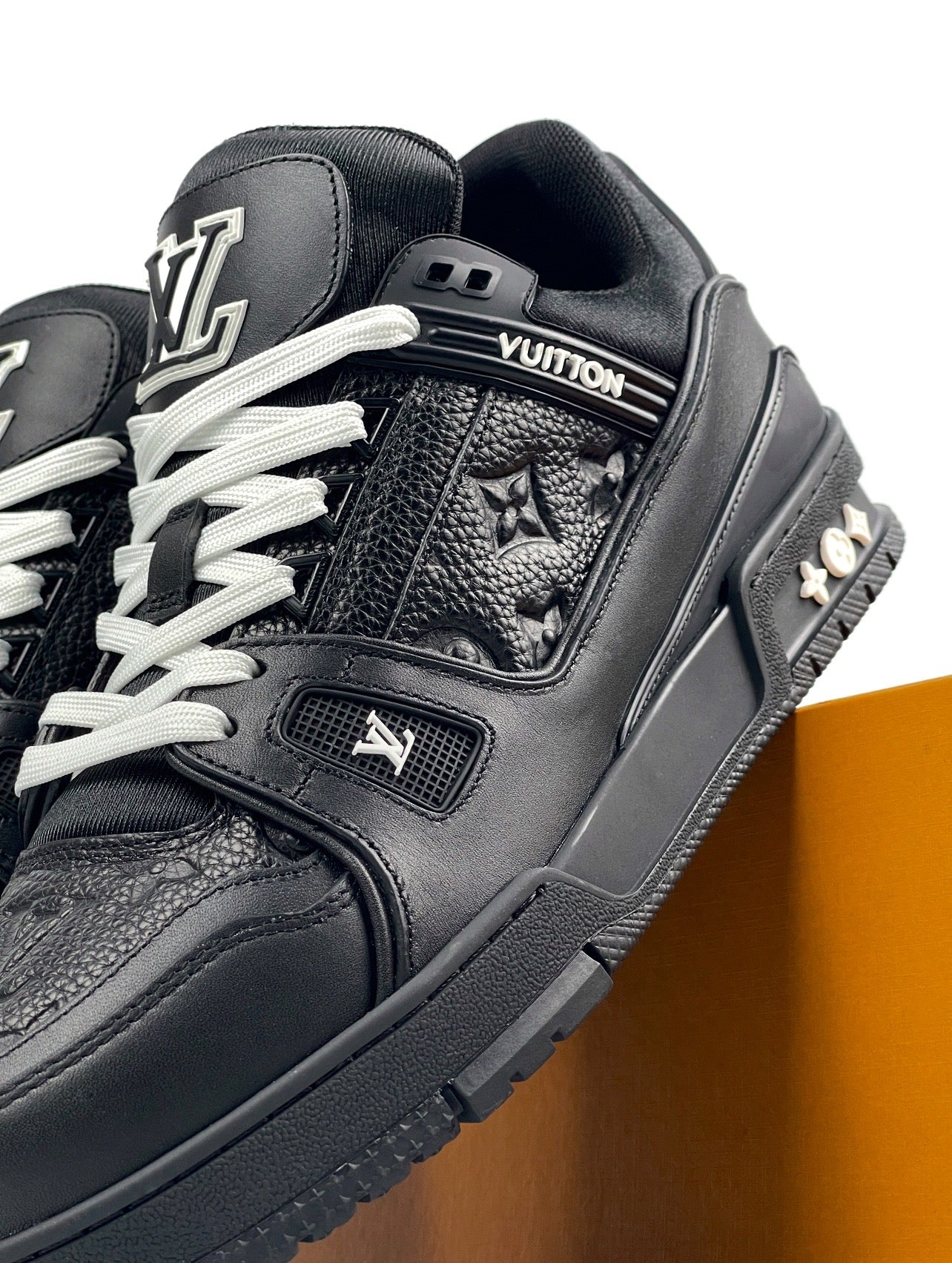 Louis Vuitton Trainer