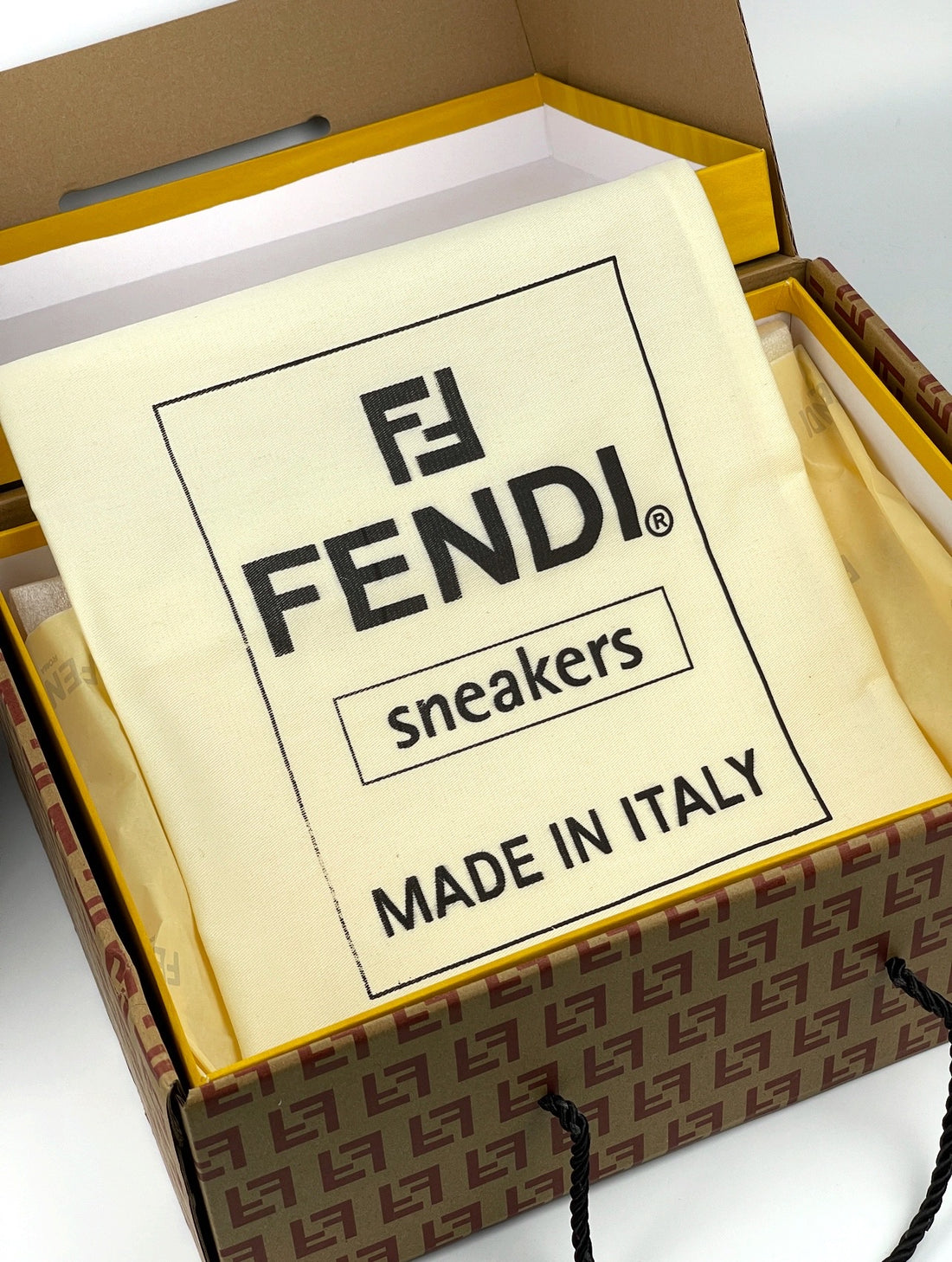 FENDI MATCH