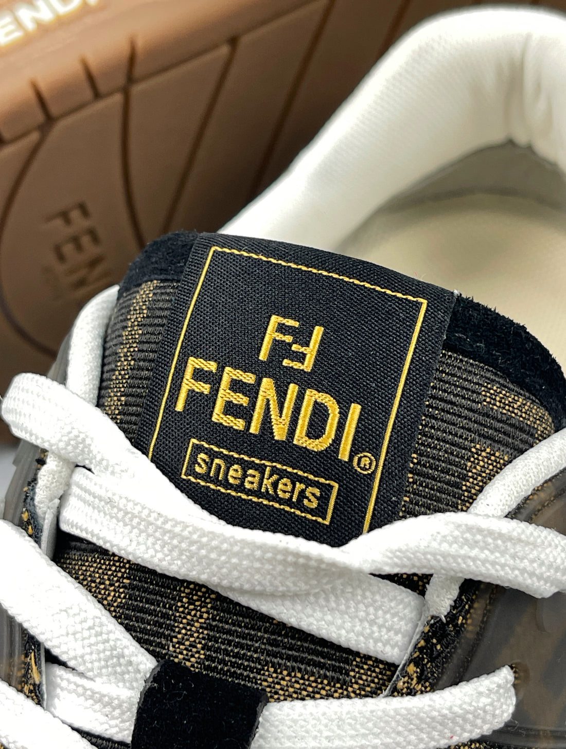FENDI MATCH