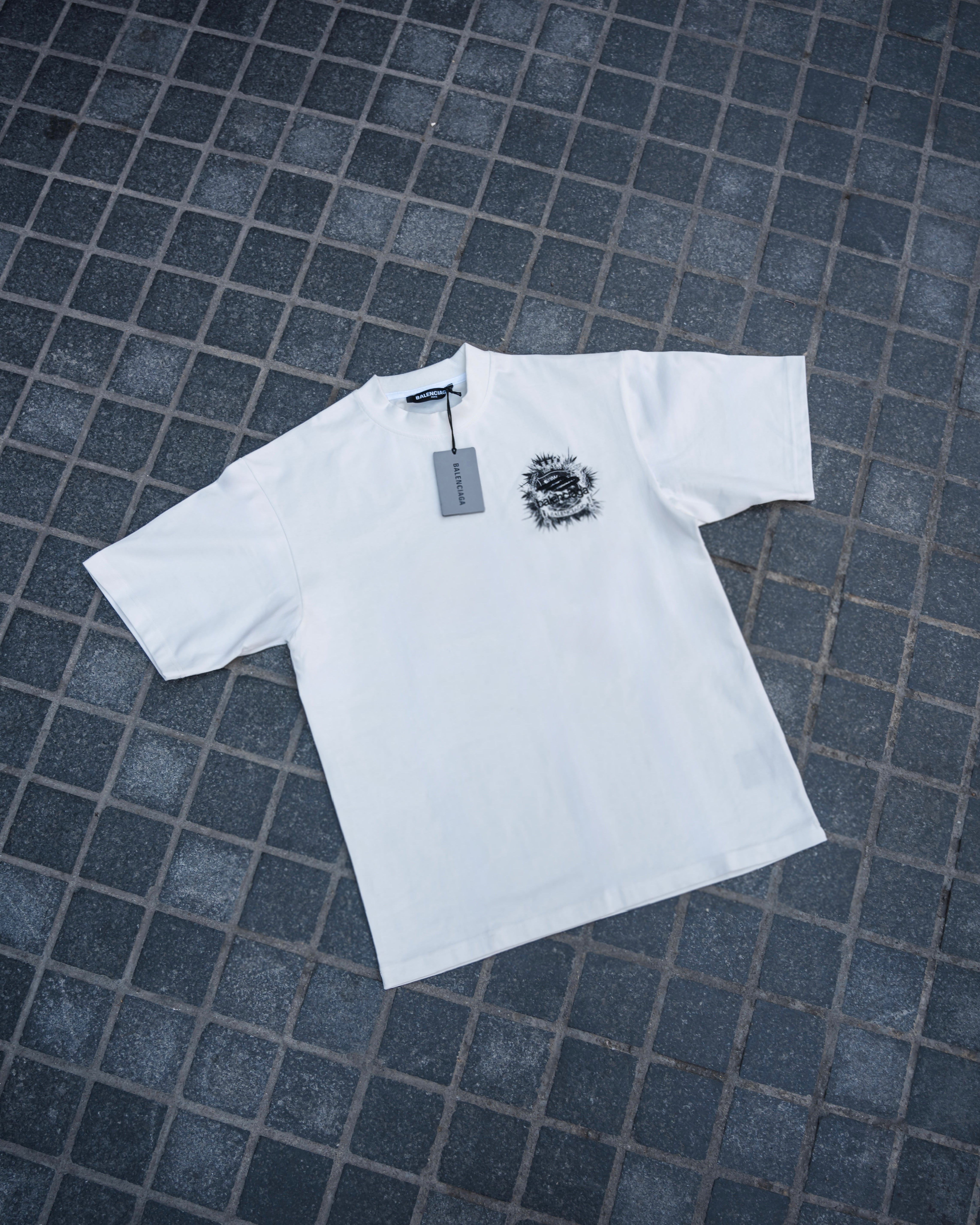 Тениска Balenciaga