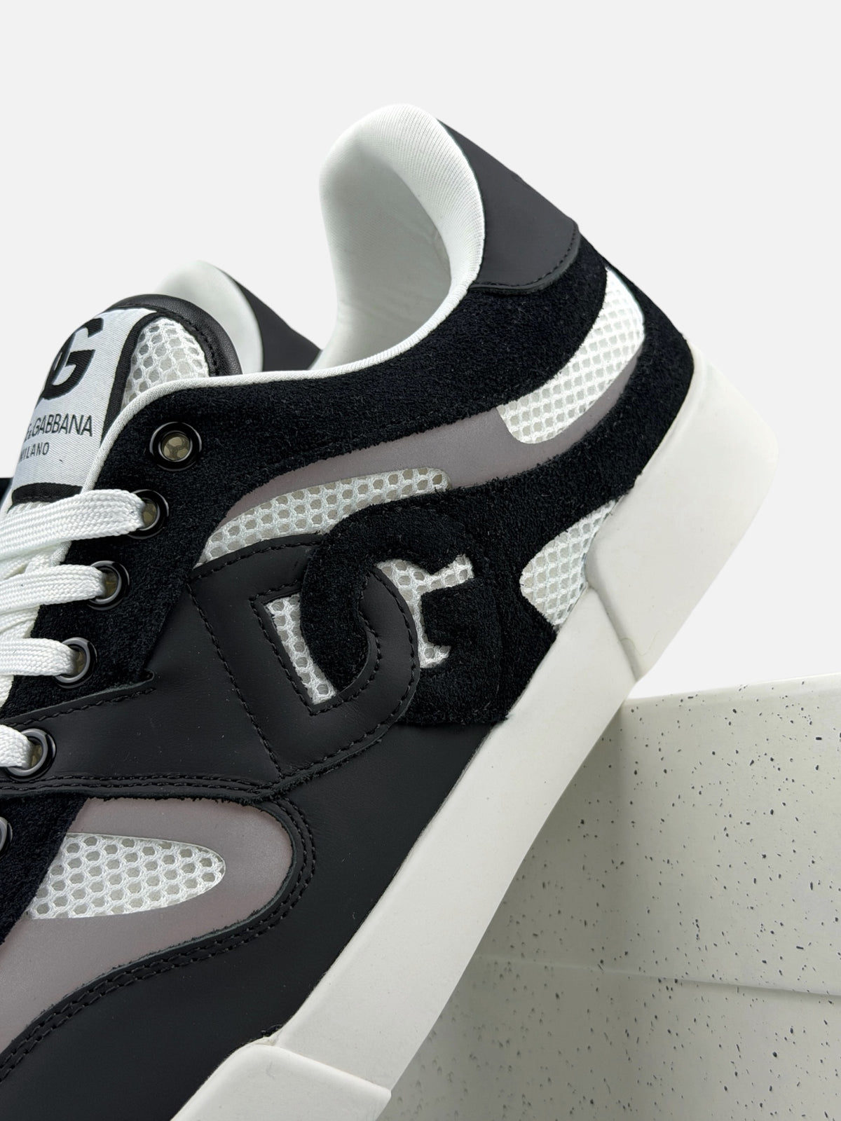 DG Sneakers