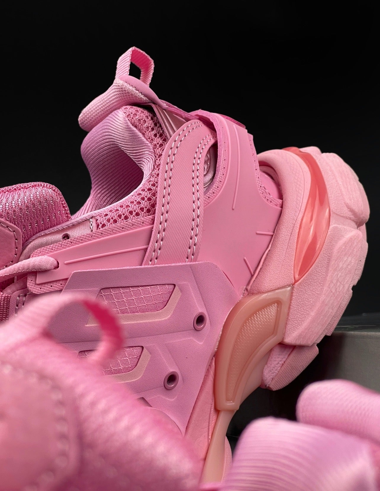 BALENCIAGA TRACK DRIPLOCKER.BG