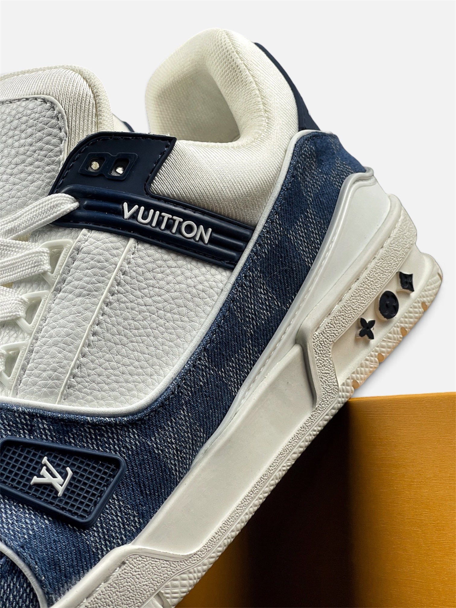 LV Trainer