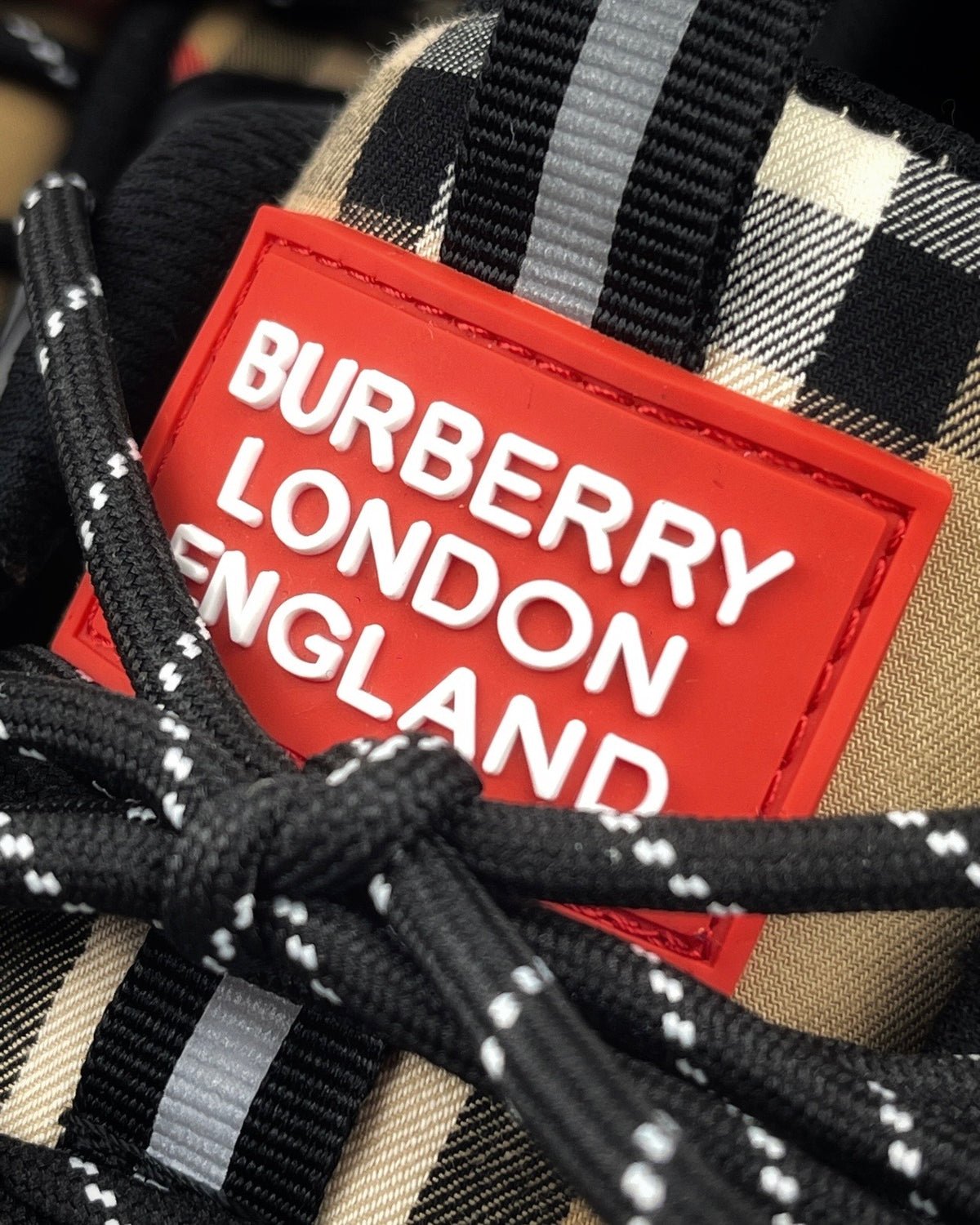 Burberry Arthur