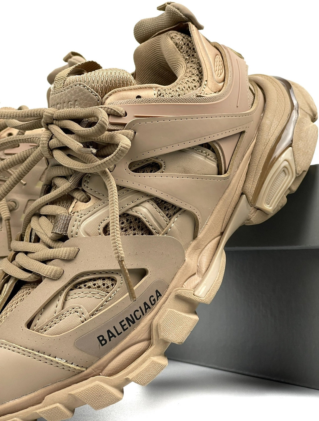 BALENCIAGA TRACK DRIPLOCKER.BG