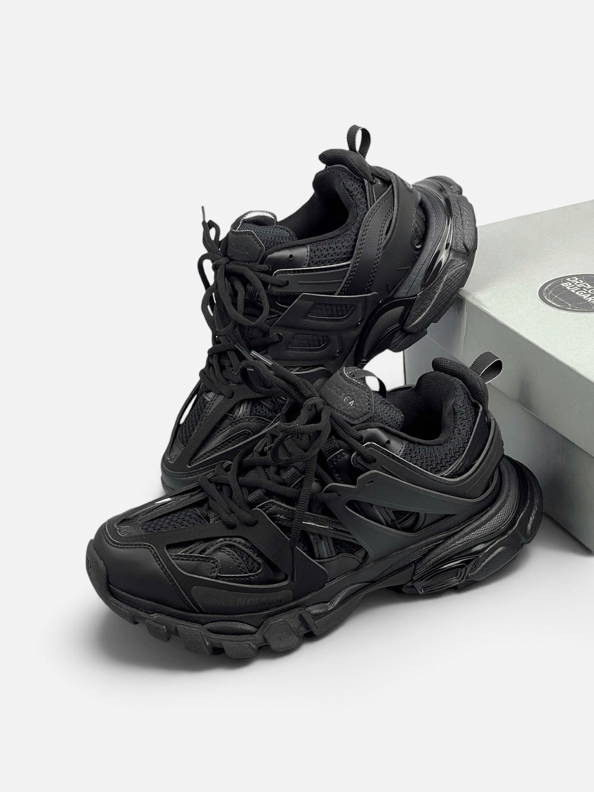 BALENCIAGA TRACK