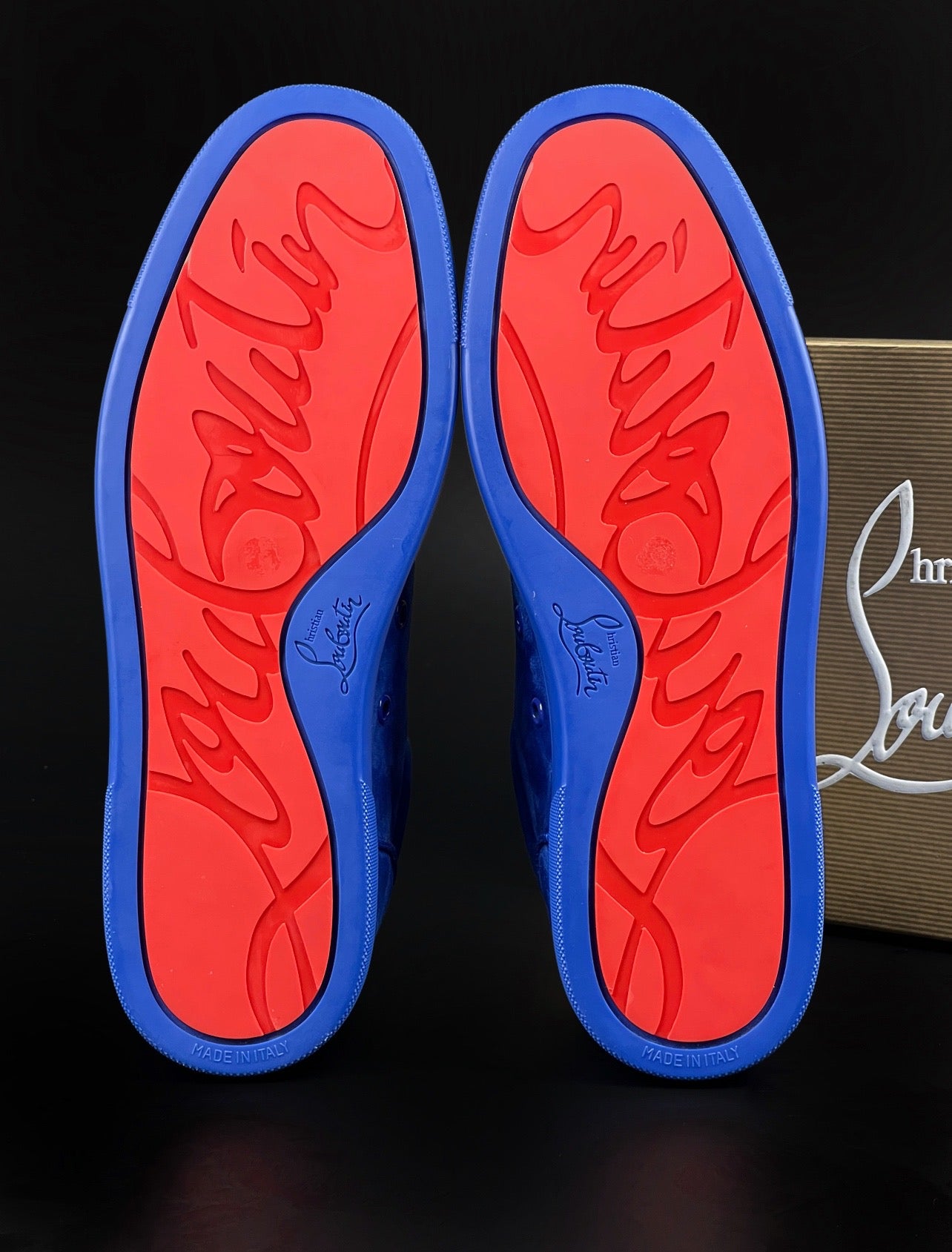 LOUBOUTIN BLUE VELOUR DRIPLOCKER.BG