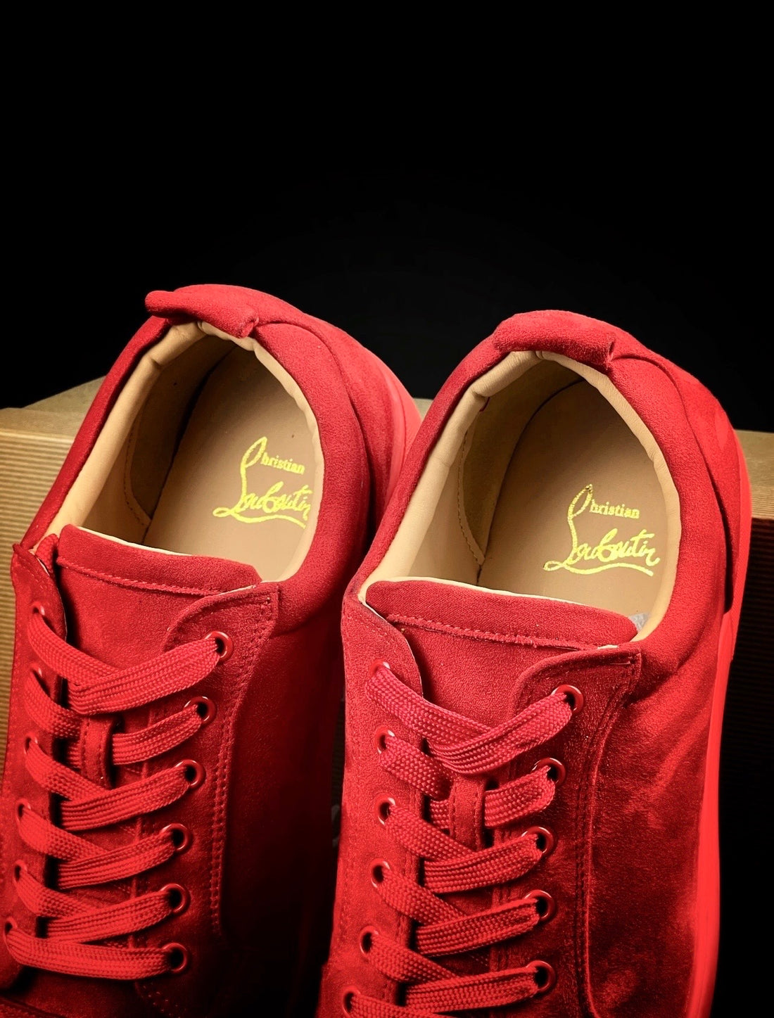 LOUBOUTIN RED VELOUR DRIPLOCKER.BG