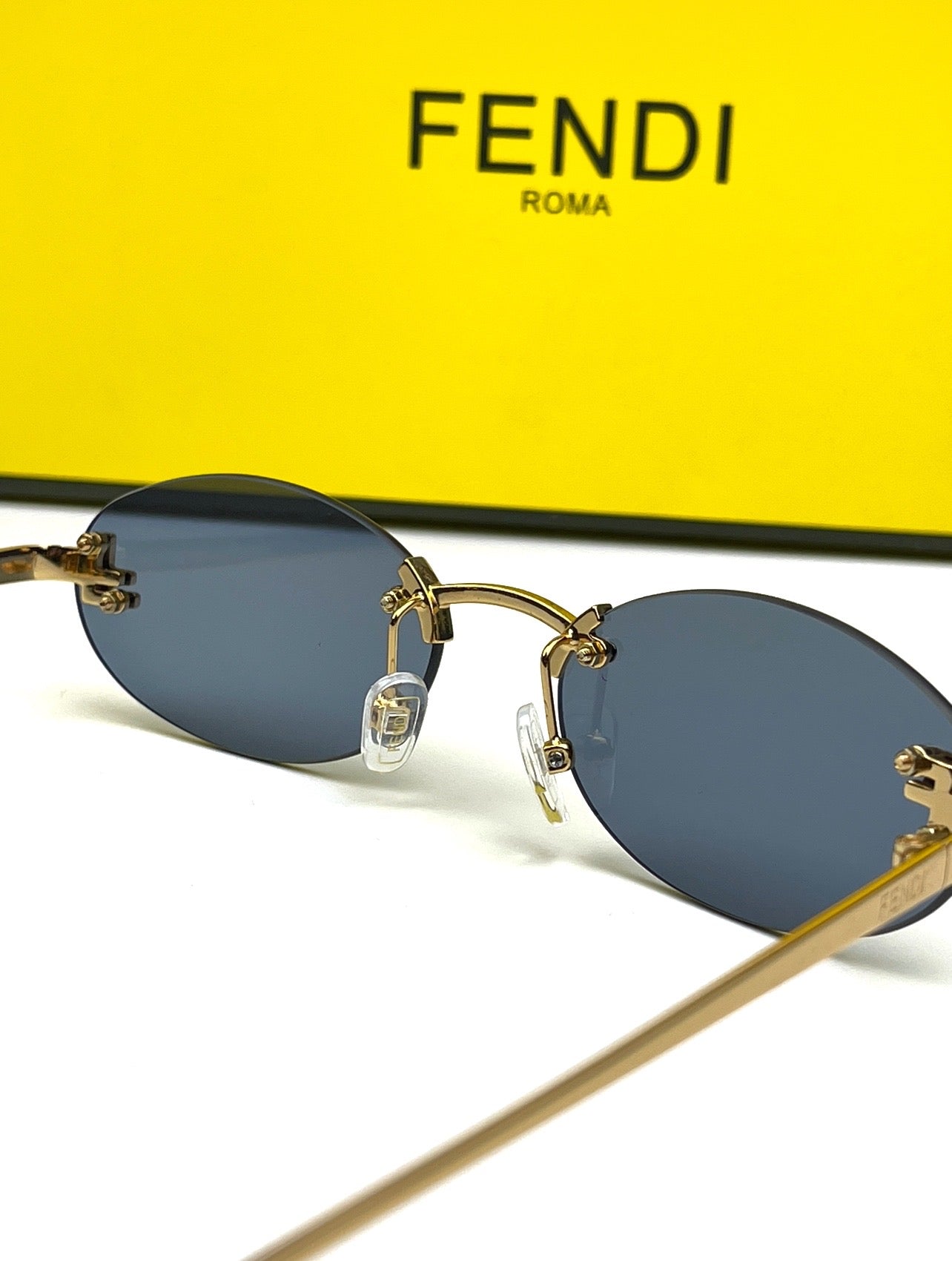 Ochelari de Soare Fendi
