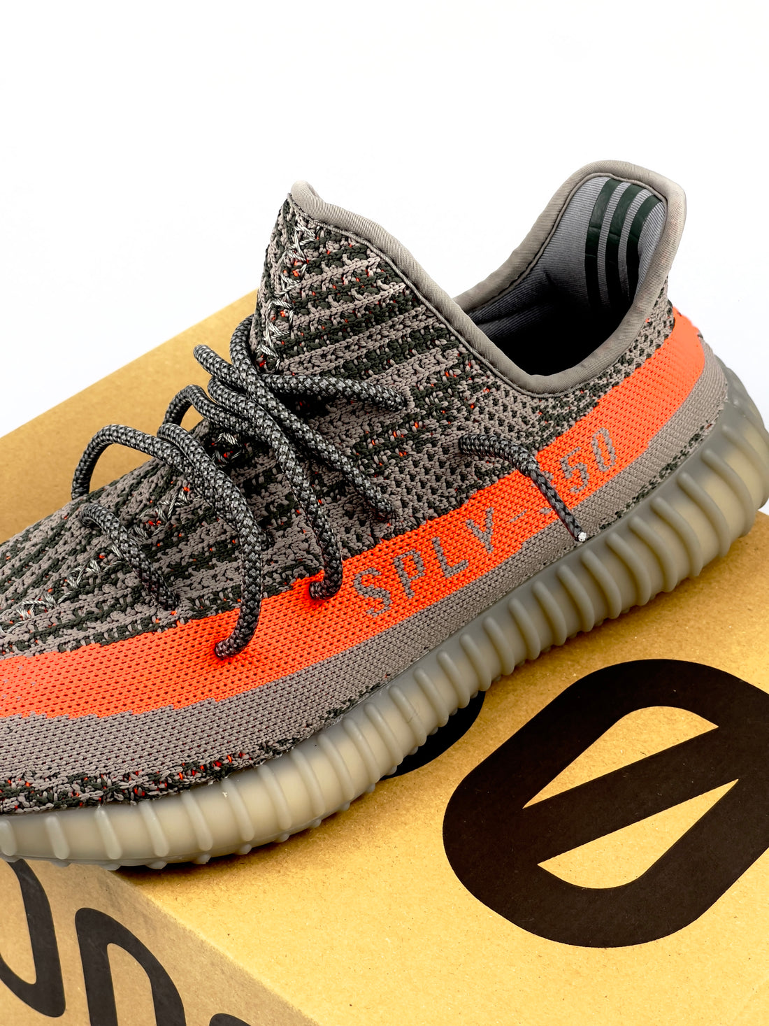 YZY BOOST 350 V2 BELUGA DRIPLOCKER.BG