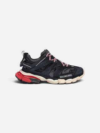 Black / Red Track