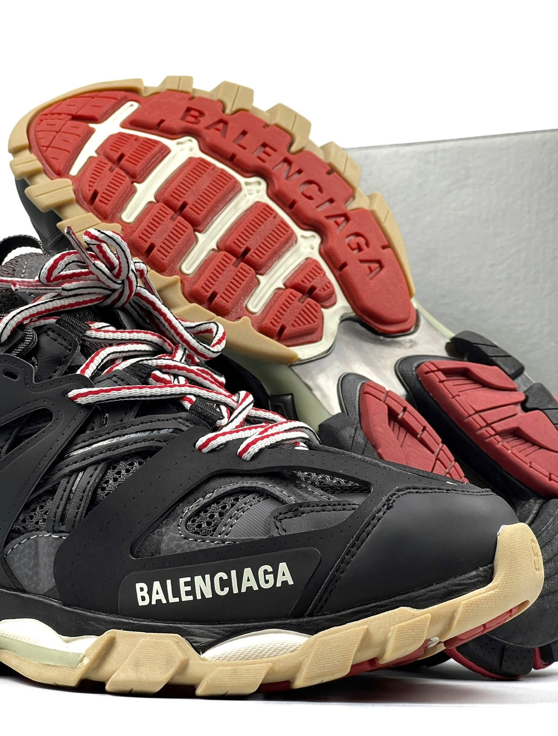 BALENCIAGA TRACK DRIPLOCKER.BG