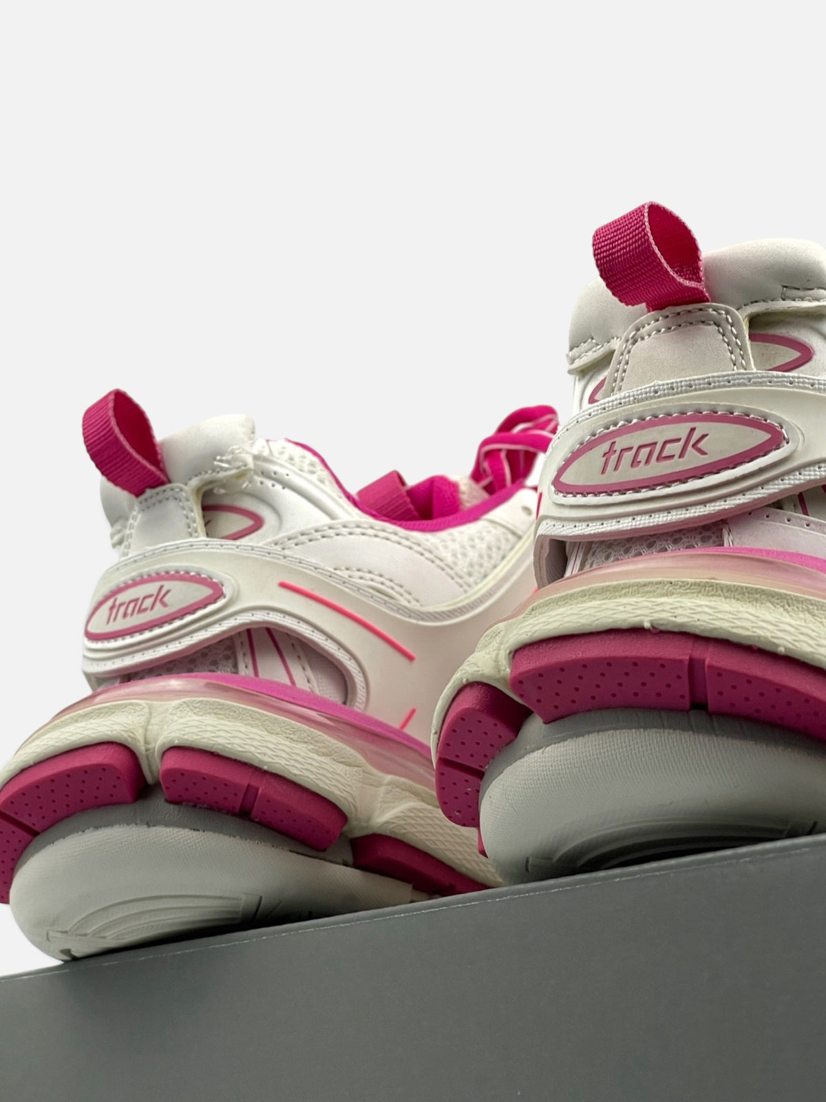 BALENCIAGA TRACK