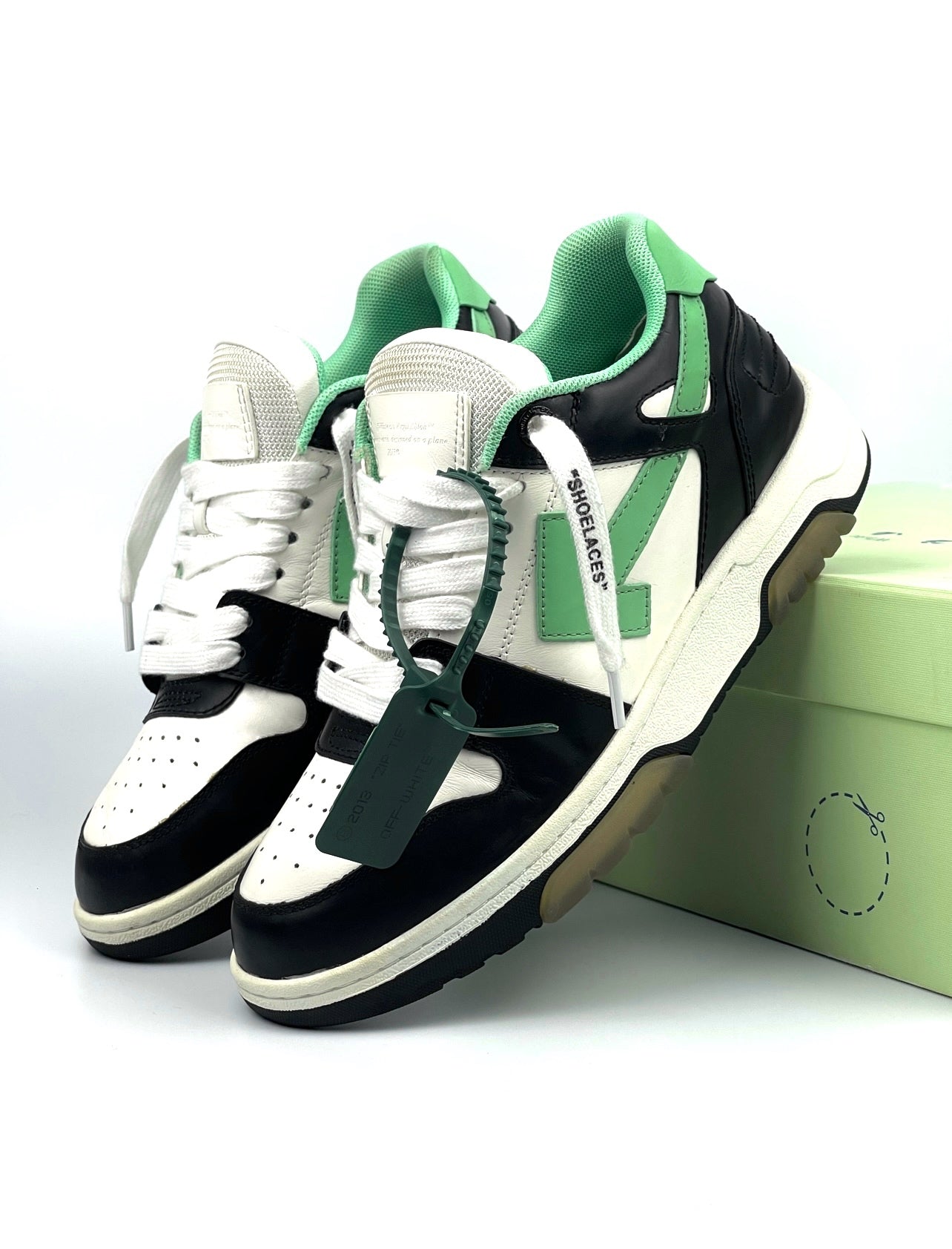 OFF-WHITE OUT OF OFFICE DRIPLOCKER.BG