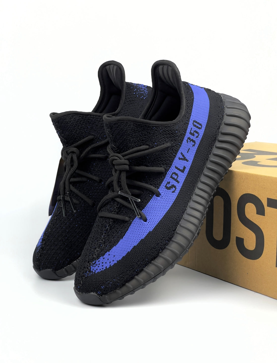 YEEZY 350 V2 DAZZLING BLUE DRIPLOCKER.BG