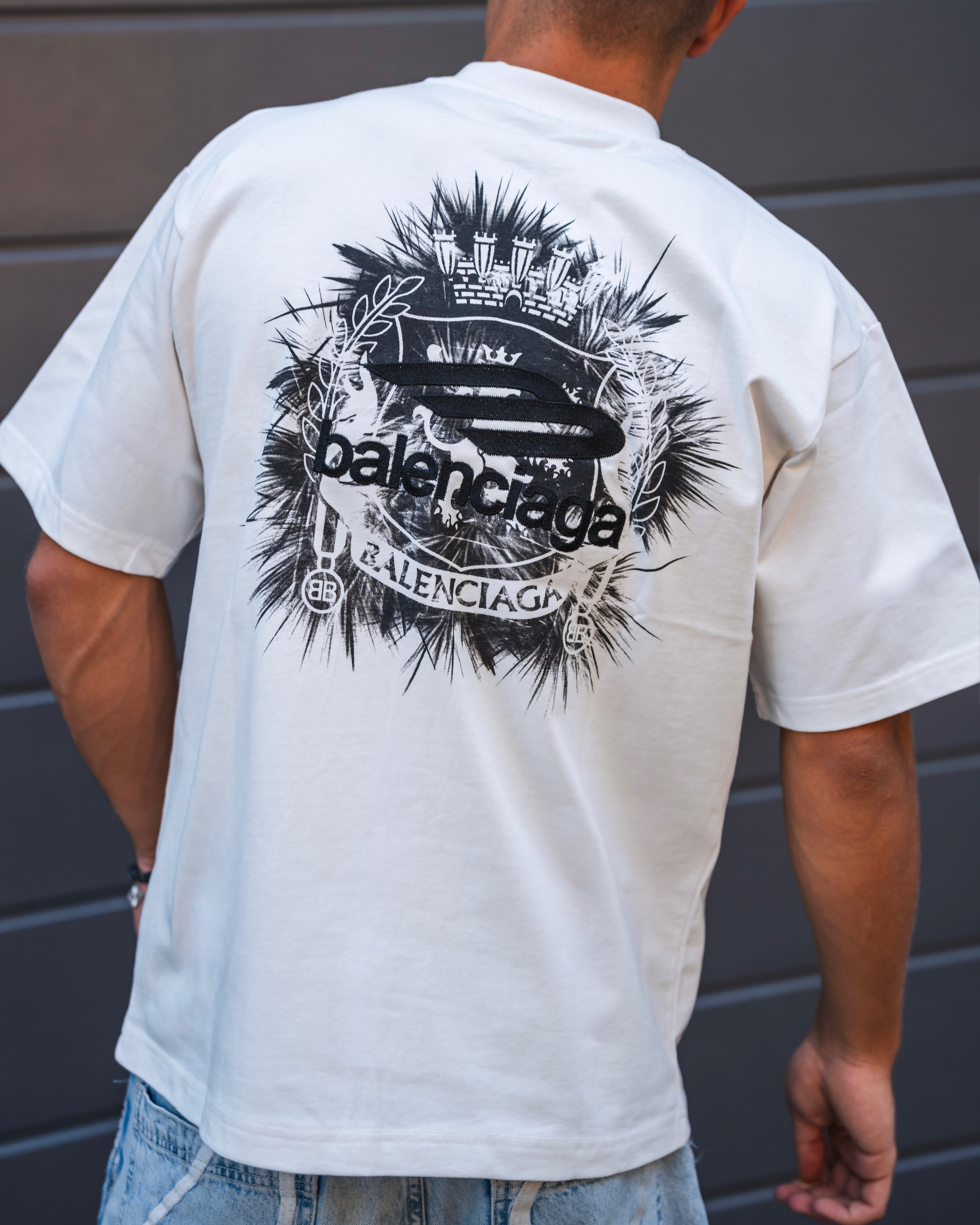 Тениска Balenciaga