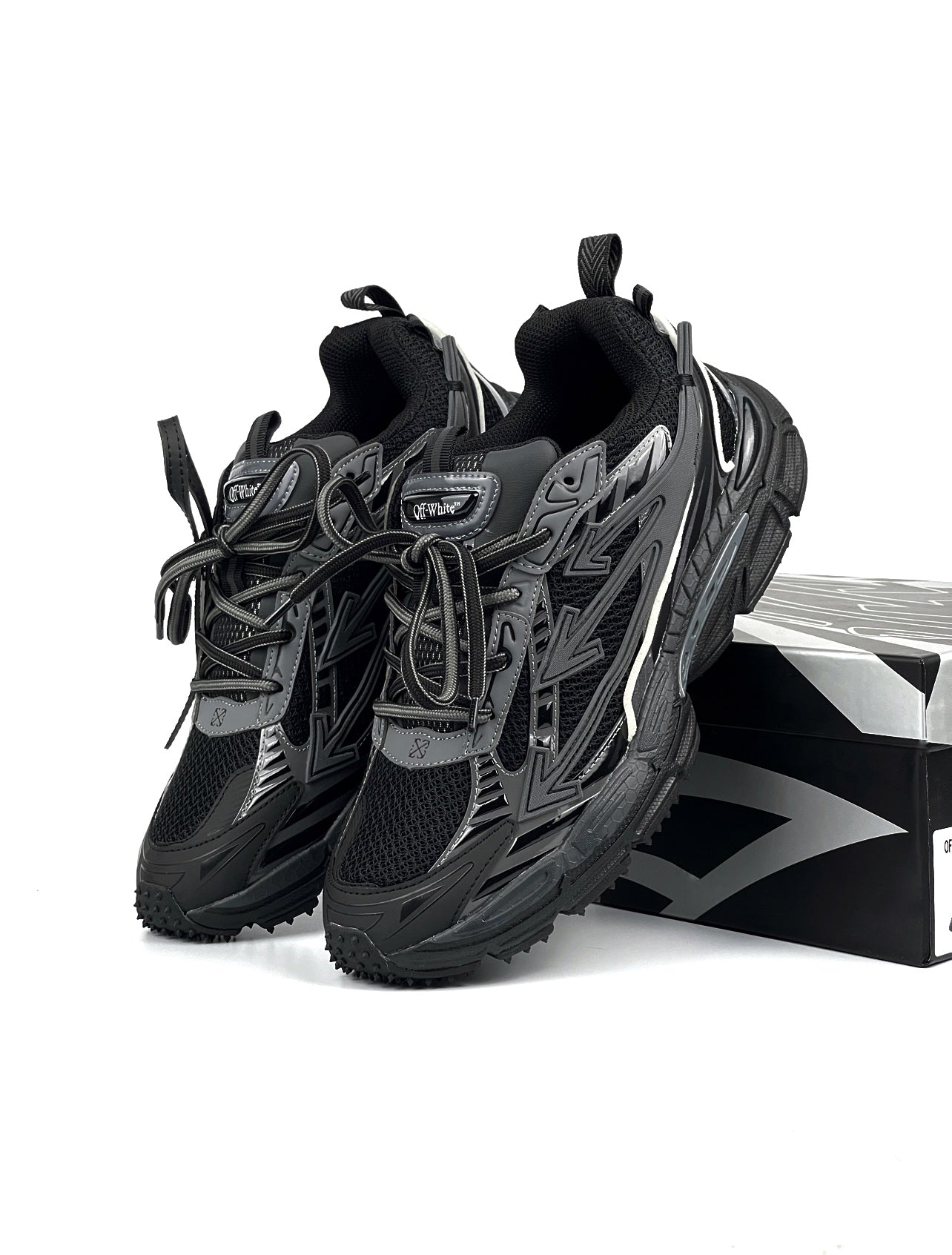 Off-White Be Right Back