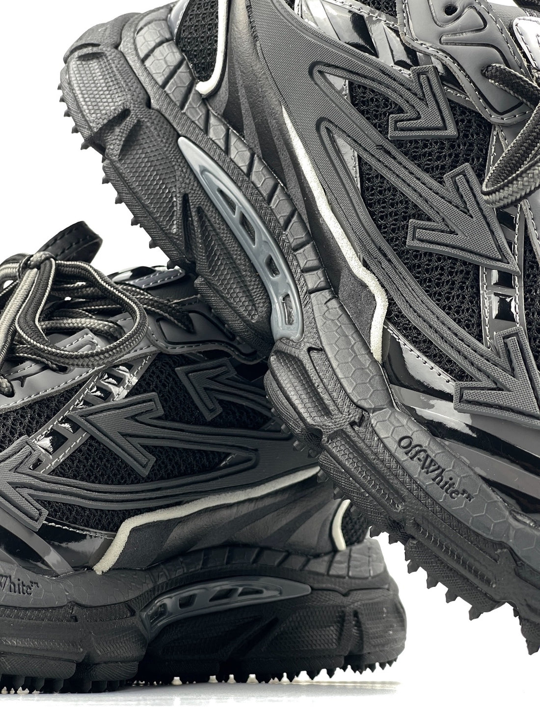 Off-White Be Right Back