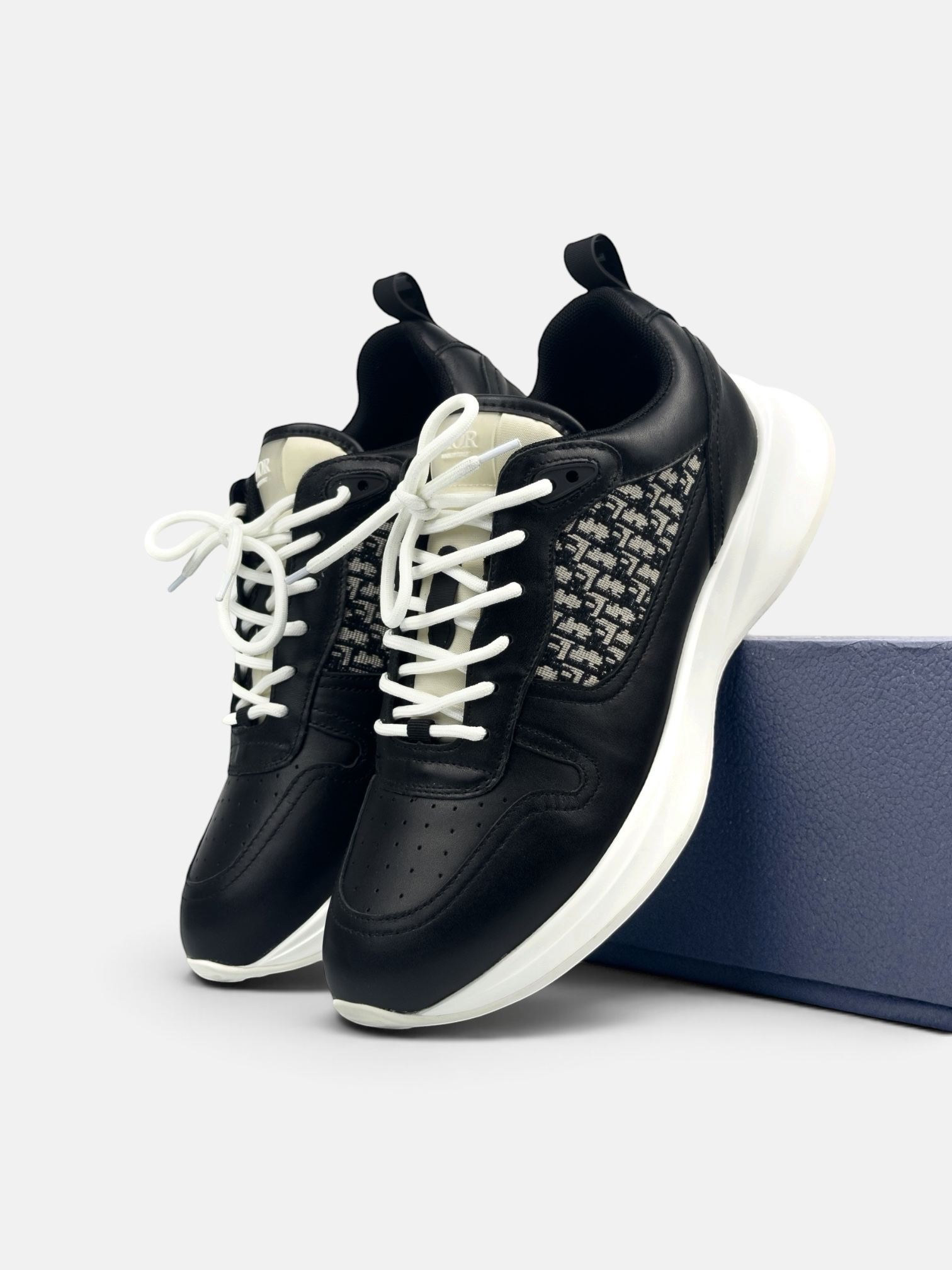 Dior B25
