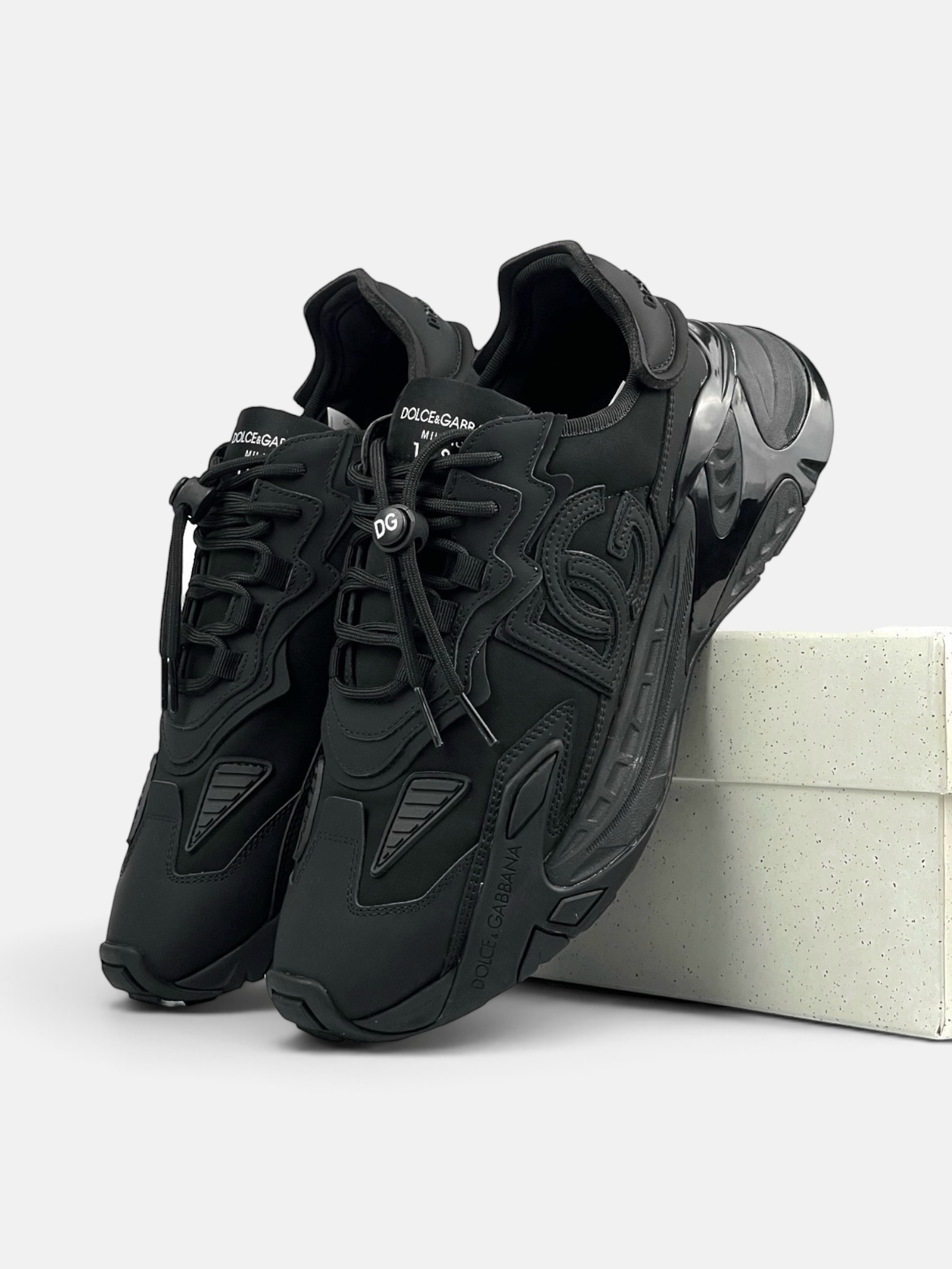 DG Sneakers
