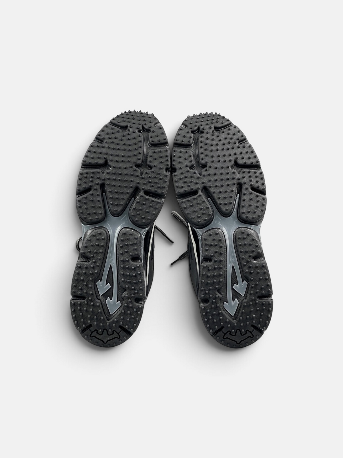 Off-White Be Right Back