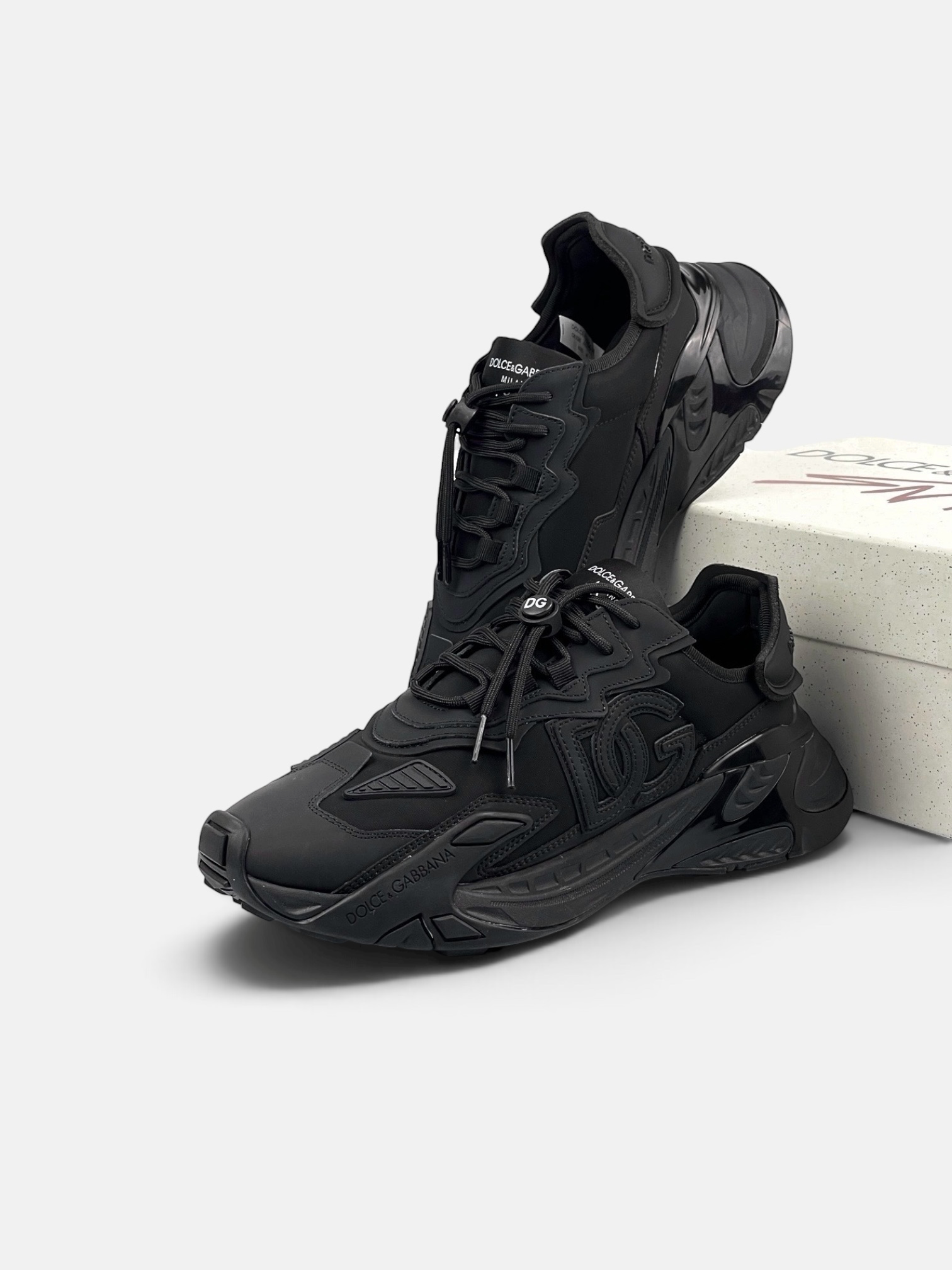 DG Sneakers